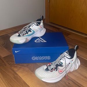 Nike Giannis Immortality Shoes